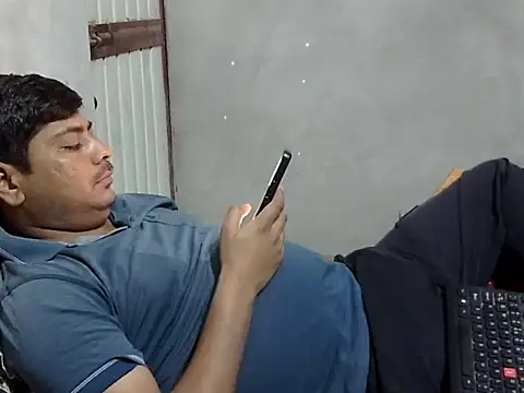 Ajmersingh335512 online show from 04-10-26, 04:47