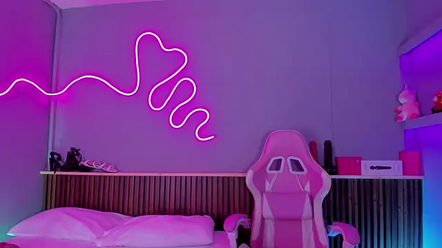 SammyRose  online show from 04-11-26, 08:56