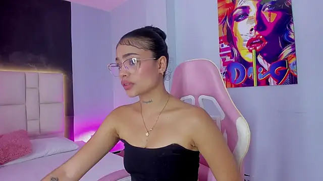 SammyRose  online show from 10-03-25, 08:10