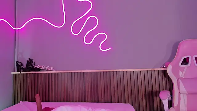 SammyRose  online show from 04-12-26, 10:18