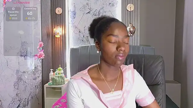 katia green1 online show from 04-19-26, 11:55