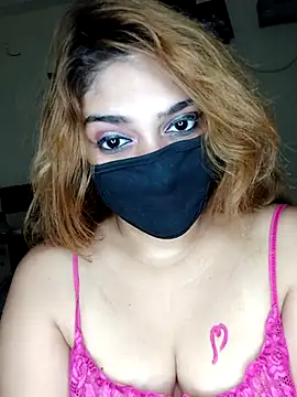 Snapshot of Queen-kohinoor chatting on 09-14-25, 03:56 Queen-kohinoor online show from 09-14-25, 03:56