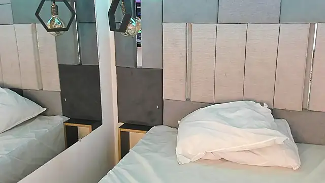 VictoriaDuart online show from 02-13-26, 08:09