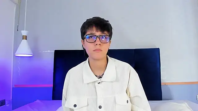 Tsuki Maru online show from 12-05-25, 08:17