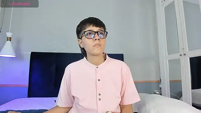 Tsuki Maru online show from 11-10-25, 09:31