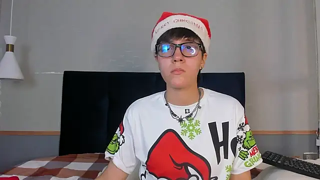 Tsuki Maru online show from 12-03-25, 07:13