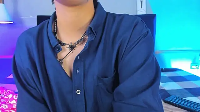 Tsuki Maru online show from 12-18-25, 03:33