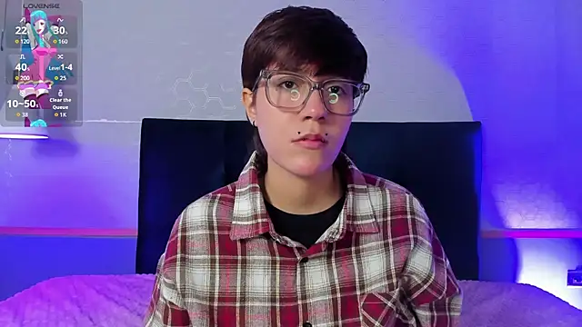 Tsuki Maru online show from 01-14-26, 04:16