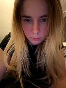 ellieen online show from 11-22-25, 11:14