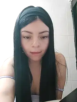 LunaJacobs online show from 11-25-25, 11:37