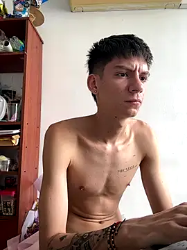 Snapshot of Luck__090 chatting on 09-25-25, 05:08 Luck  090 online show from 09-25-25, 05:08