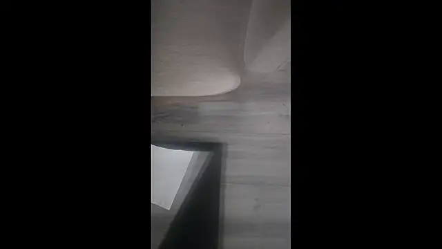 sthuart22 online show from 04-01-26, 06:27