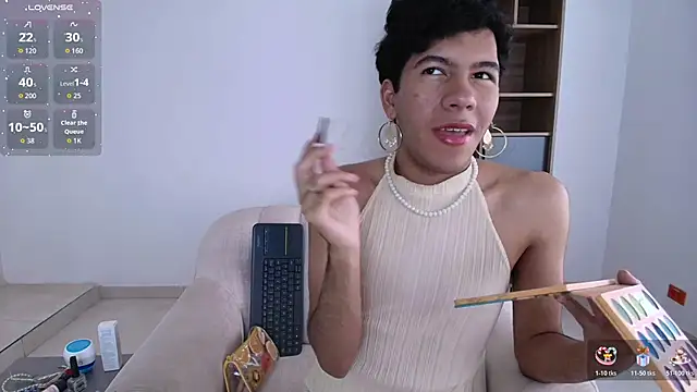 E R O S  online show from 11-14-25, 08:12