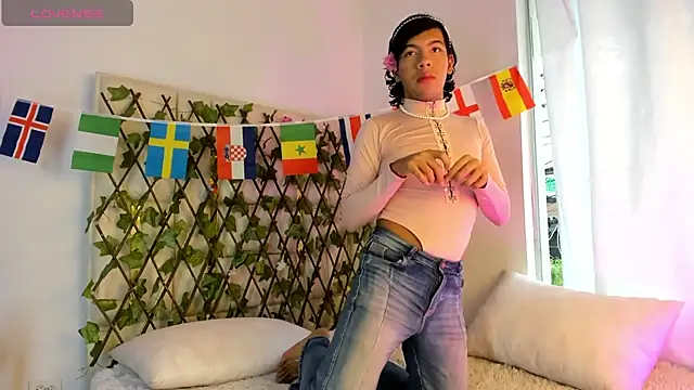 E R O S  online show from 06-27-26, 12:22