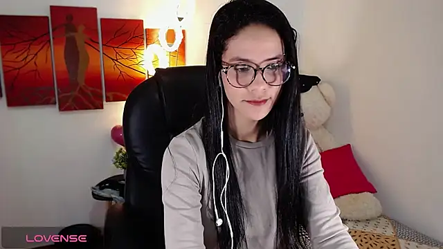 Ashley olivares online show from 10-05-25, 01:57