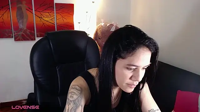 Ashley olivares online show from 09-25-25, 04:57