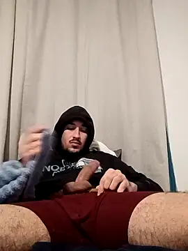 Jadriel23 online show from 10-04-25, 05:31