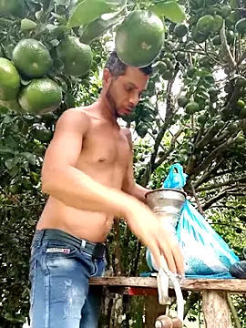 Snapshot of AlphaAlterX chatting on 10-04-25, 09:49 AlphaAlterX online show from 10-04-25, 09:49