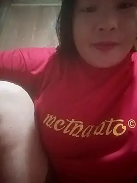 Snapshot of ningchun20 chatting on 05-05-26, 11:35 ningchun20 online show from 05-05-26, 11:35