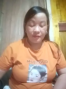 ningchun20 online show from 04-12-26, 01:03