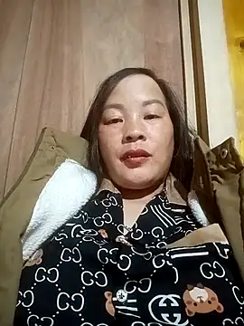 ningchun20 online show from 12-20-25, 01:03