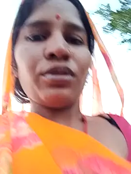 Hot Seema83 online show from 10-18-25, 12:07