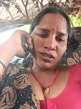 Hot Seema83 online show from 10-15-25, 08:55