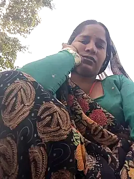 Hot Seema83 online show from 10-19-25, 08:28