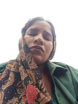 Hot Seema83 online show from 10-25-25, 05:28