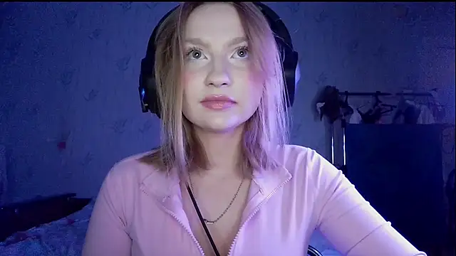 Snapshot of pr_In_cess_ chatting on 09-21-25, 08:14 pr In cess online show from 09-21-25, 08:14