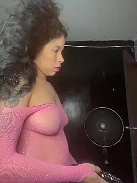 Snapshot of SICOPATA_FAMILY chatting on 05-27-26, 11:56 SICOPATA FAMILY online show from 05-27-26, 11:56