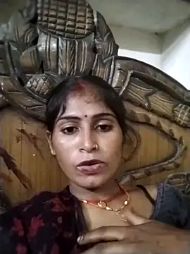 Snapshot of Susila_ji chatting on 09-19-25, 01:59 Susila ji online show from 09-19-25, 01:59