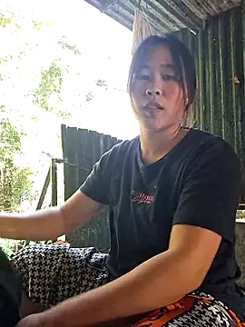 ALIENHR38 online show from 10-28-25, 01:39