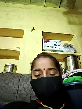 Snapshot of Savita_ji1 chatting on 10-26-25, 04:51 Savita ji1 online show from 10-26-25, 04:51