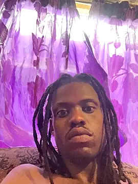 Wuu2now online show from 12-21-25, 06:04