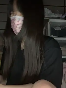 Snapshot of xx_Ojou_xx chatting on 02-08-26, 05:32 xx Ojou xx online show from 02-08-26, 05:32