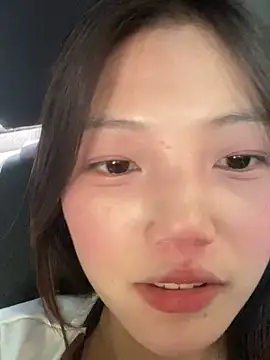 xixi 28 online show from 09-30-25, 03:56