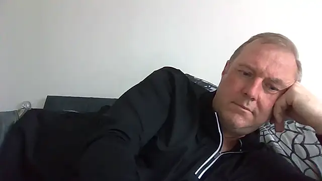 Snapshot of JayPal722 chatting on 06-07-26, 03:39 JayPal722 online show from 06-07-26, 03:39