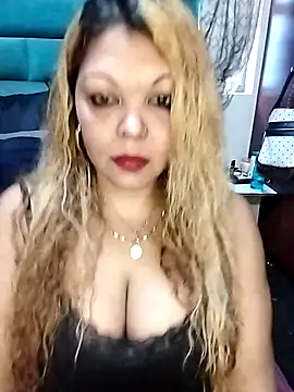 Snapshot of hemilynthomas2467 chatting on 10-15-25, 06:33 hemilynthomas2467 online show from 10-15-25, 06:33
