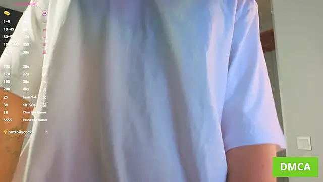 JuliannaWenger online show from 10-29-25, 07:13