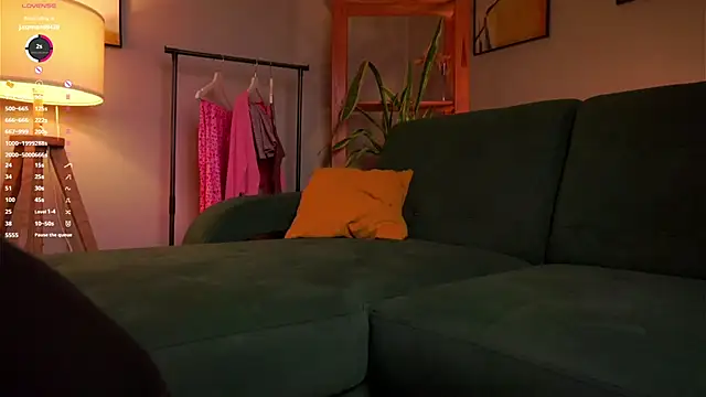 Snapshot of MarnaHarbor chatting on 09-13-25, 01:11 MarnaHarbor online show from 09-13-25, 01:11