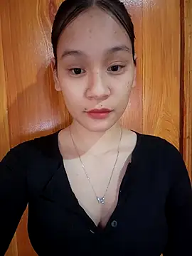 ChiecumBae online show from 11-16-25, 12:48