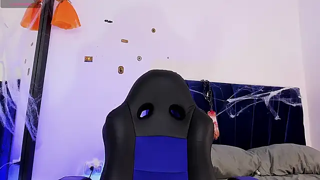 john mystic online show from 10-23-25, 05:06