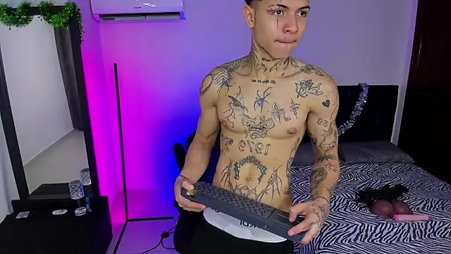 john mystic online show from 12-19-25, 02:04