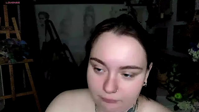 Snapshot of KatrinClark chatting on 09-27-25, 06:47 KatrinClark online show from 09-27-25, 06:47