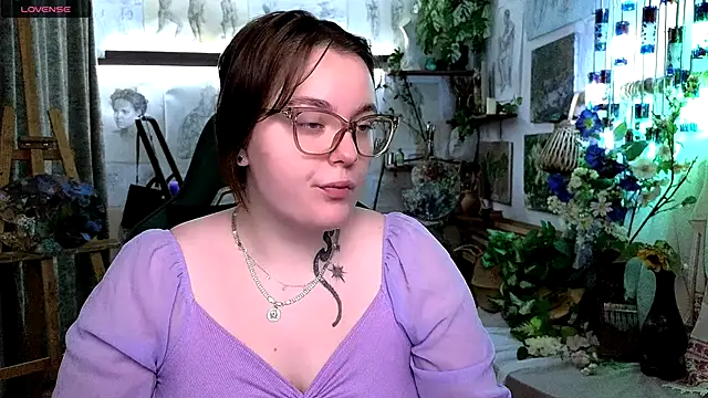 Snapshot of KatrinClark chatting on 09-10-25, 04:17 KatrinClark online show from 09-10-25, 04:17