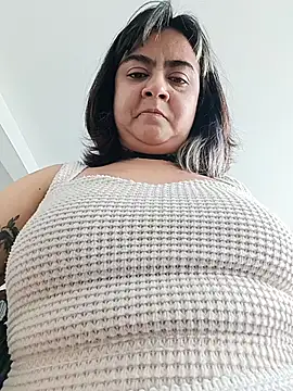 LylaVixxen online show from 10-29-25, 05:45