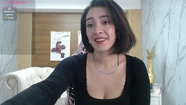 Snapshot of sara_lopez_s chatting on 03-11-26, 01:38 sara lopez s online show from 03-11-26, 01:38