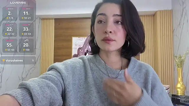 Snapshot of sara_lopez_s chatting on 05-02-26, 01:38 sara lopez s online show from 05-02-26, 01:38