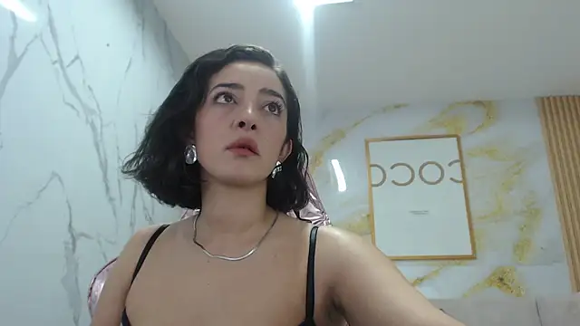 sara lopez s online show from 09-30-25, 01:39